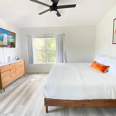 Sanctuary Gainesville Bright 2 Bedroom King Condo Exterior photo