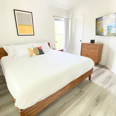 Sanctuary Gainesville Bright 2 Bedroom King Condo Exterior photo